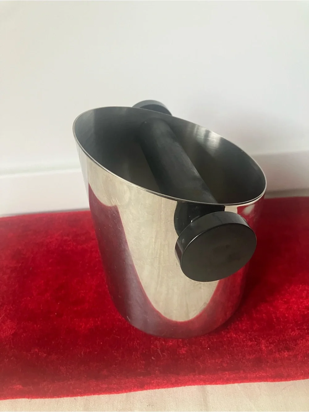 DeLonghi Stainless Steel Espresso Coffee Knock Box DLSC059 Mirror Polish Ground.